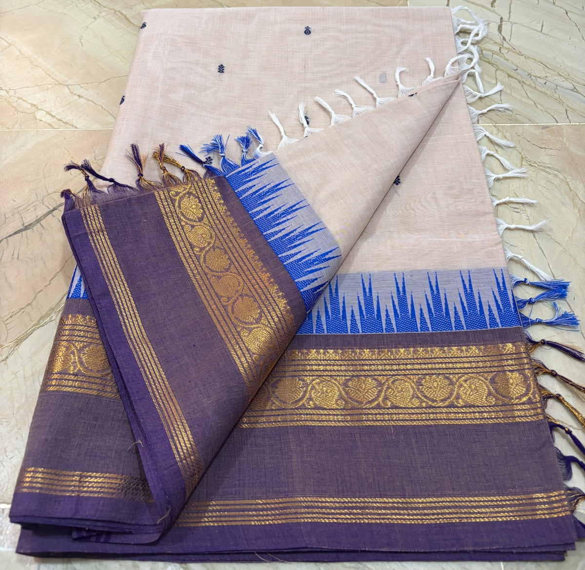 Design 16
