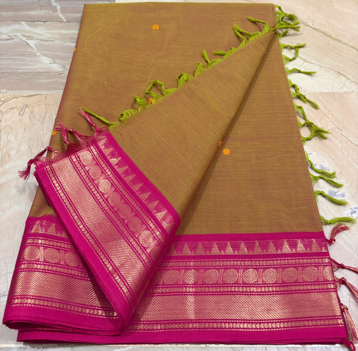 Design 16
